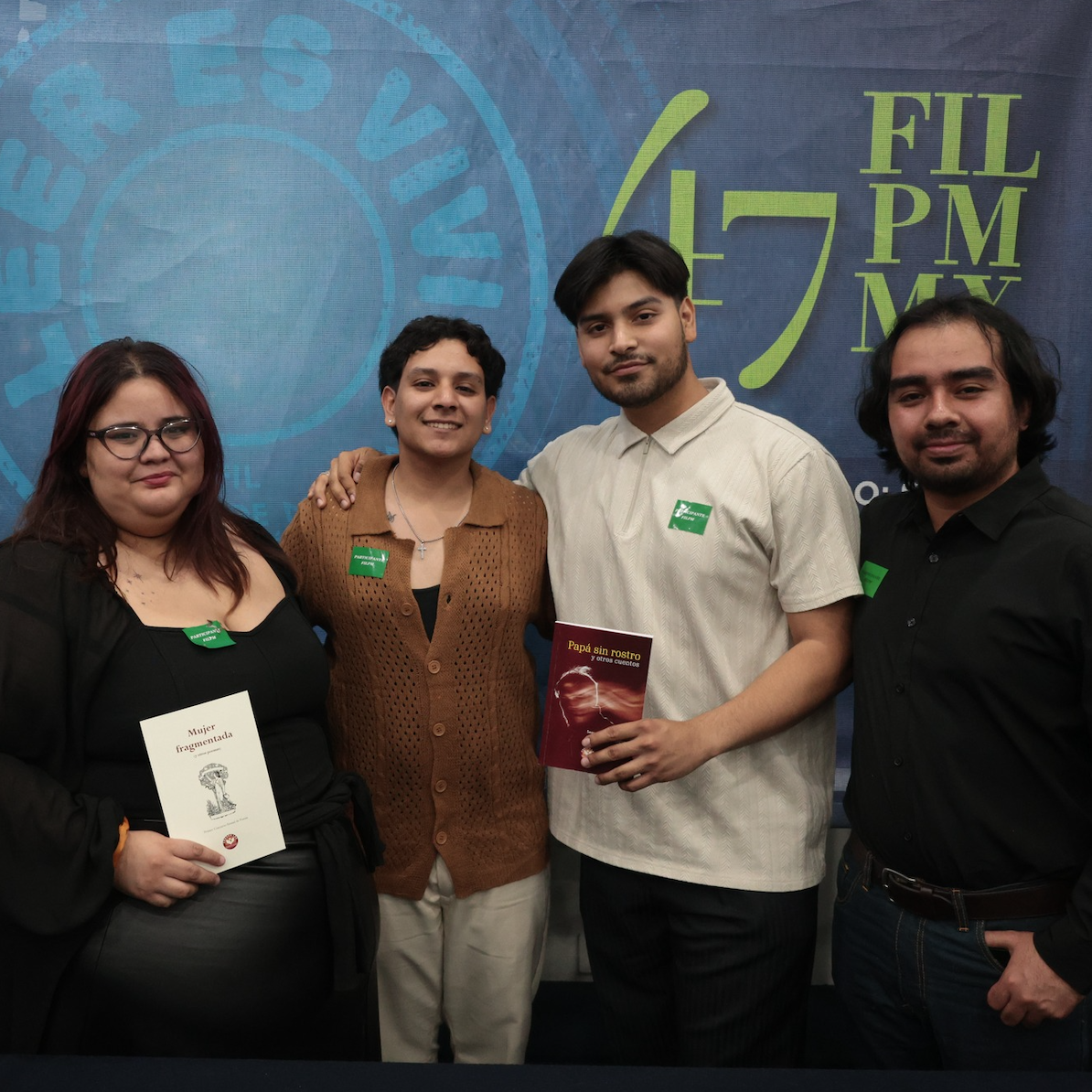 Estudiantes del Creson presentan su obra en la Feria del Libro del Palacio de Minería